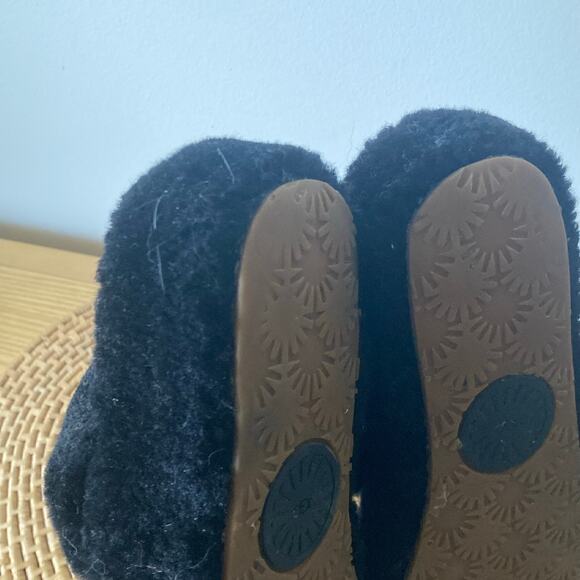 Ugg Oh Yeah Sherpa Black Slippers Women’s 10 - Picture 7 of 8